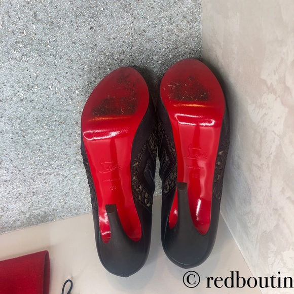 👠SOLD👠 Louboutin Pampas laser cut booties - Picture 6 of 8